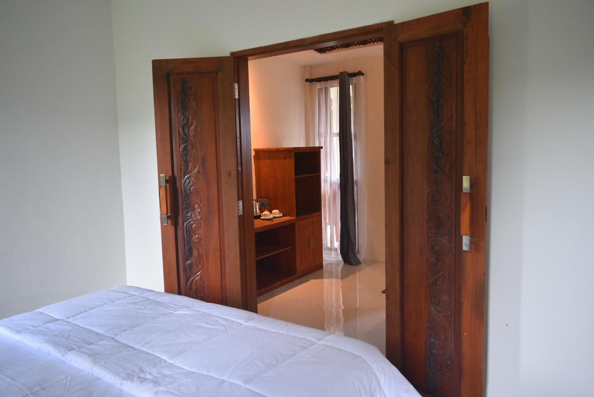 Ketut Joglo Guest House Nusa Dua  Exteriör bild